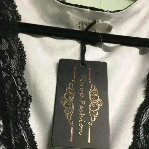 Pinup Fashion Black Lace Dress - Picture 7 of 9